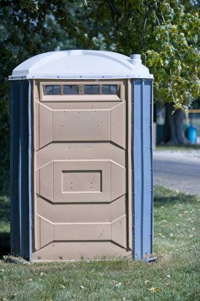 Portable Toilet Options We Offer in Dunbar, WV