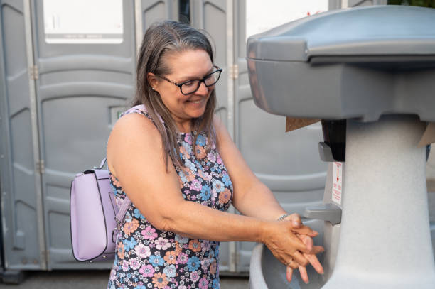 Best Portable toilet rental cost  in Dunbar, WV
